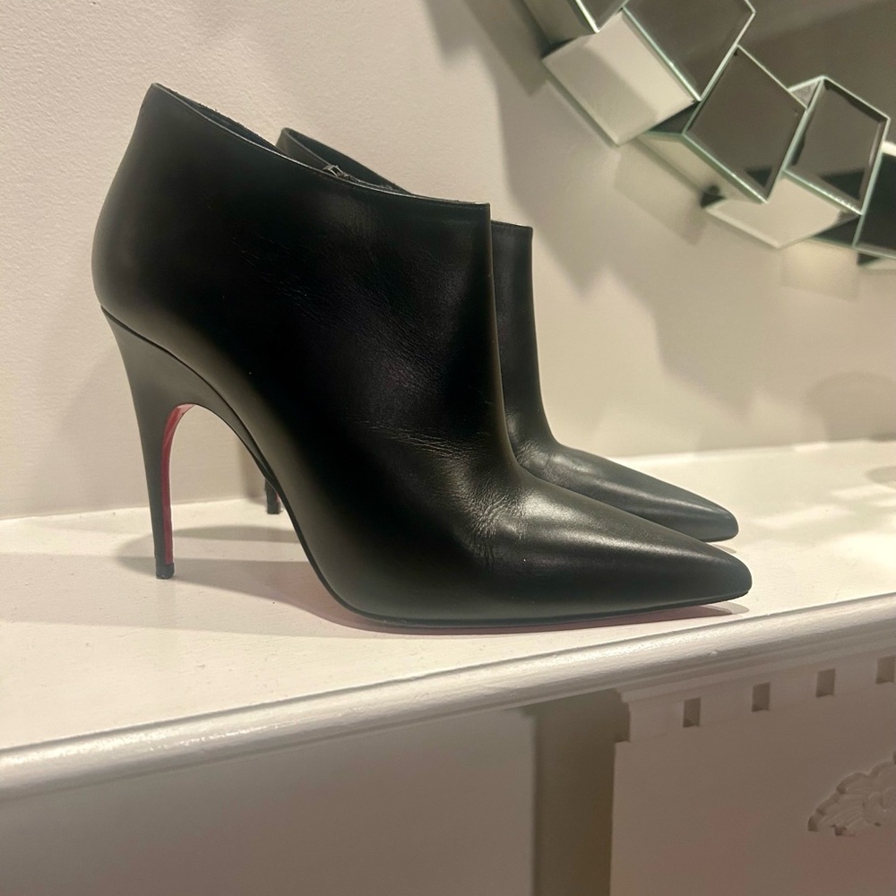 Authentic Christian Louboutin Black Heeled Ankle Booties 80mm
